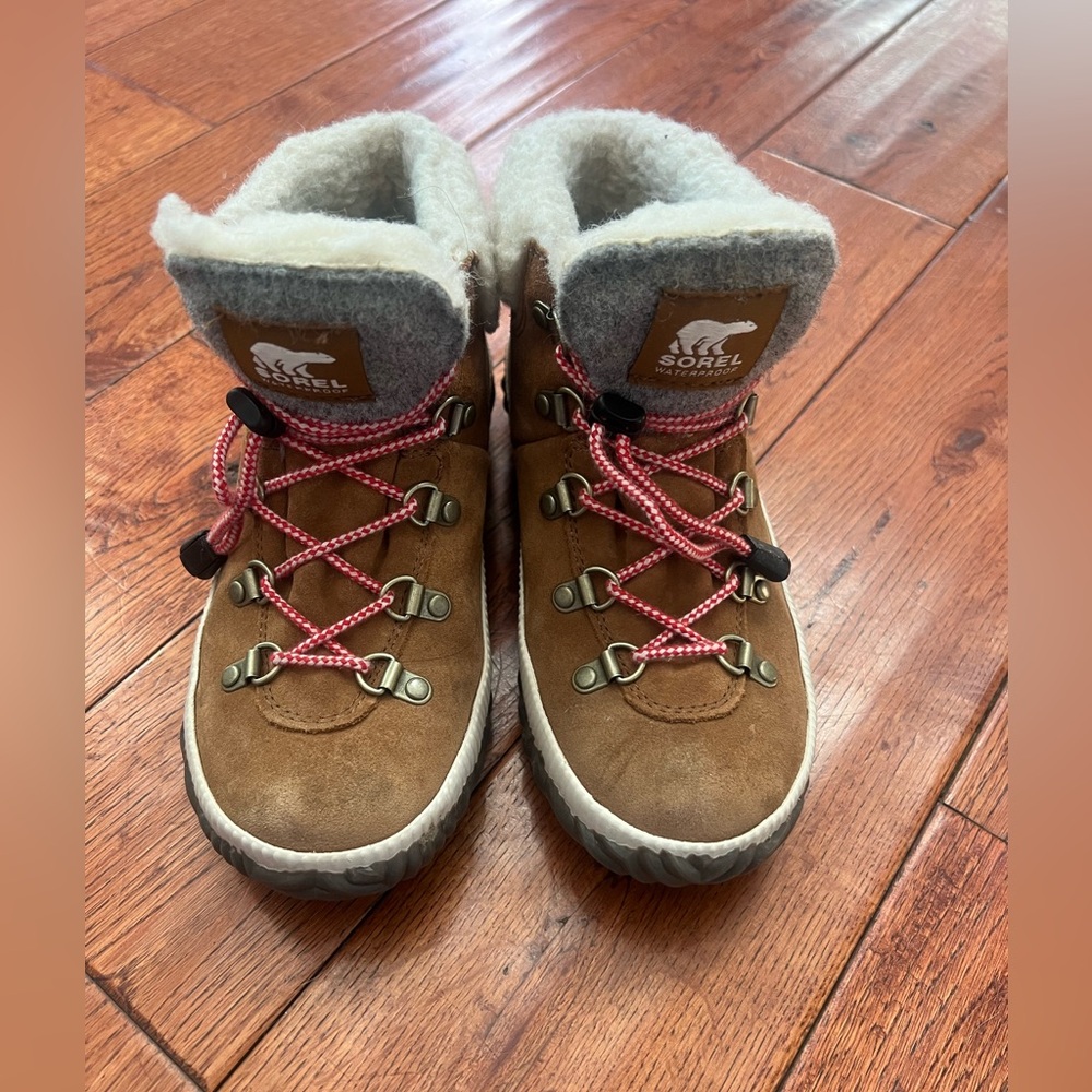 SOLD Sorel winter boots